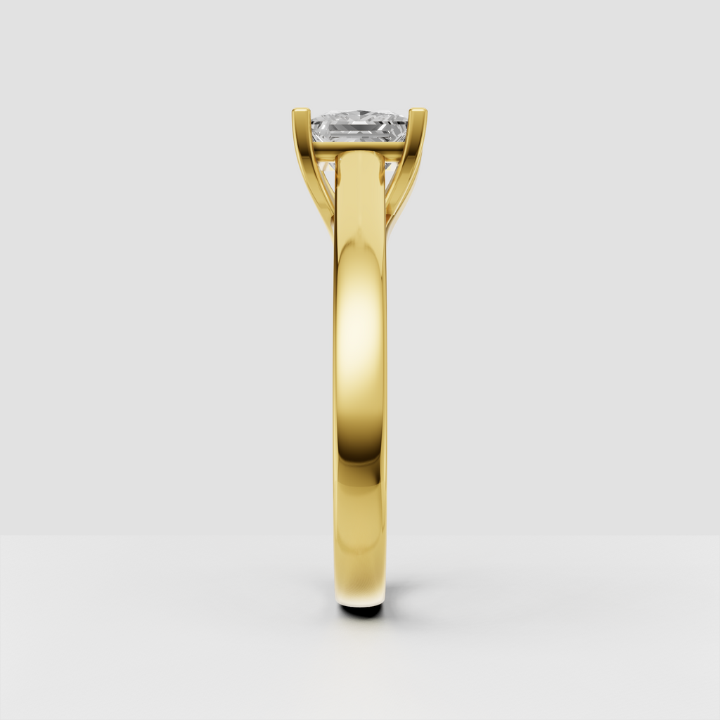 Elegant square diamond solitaire ring with four-prong setting