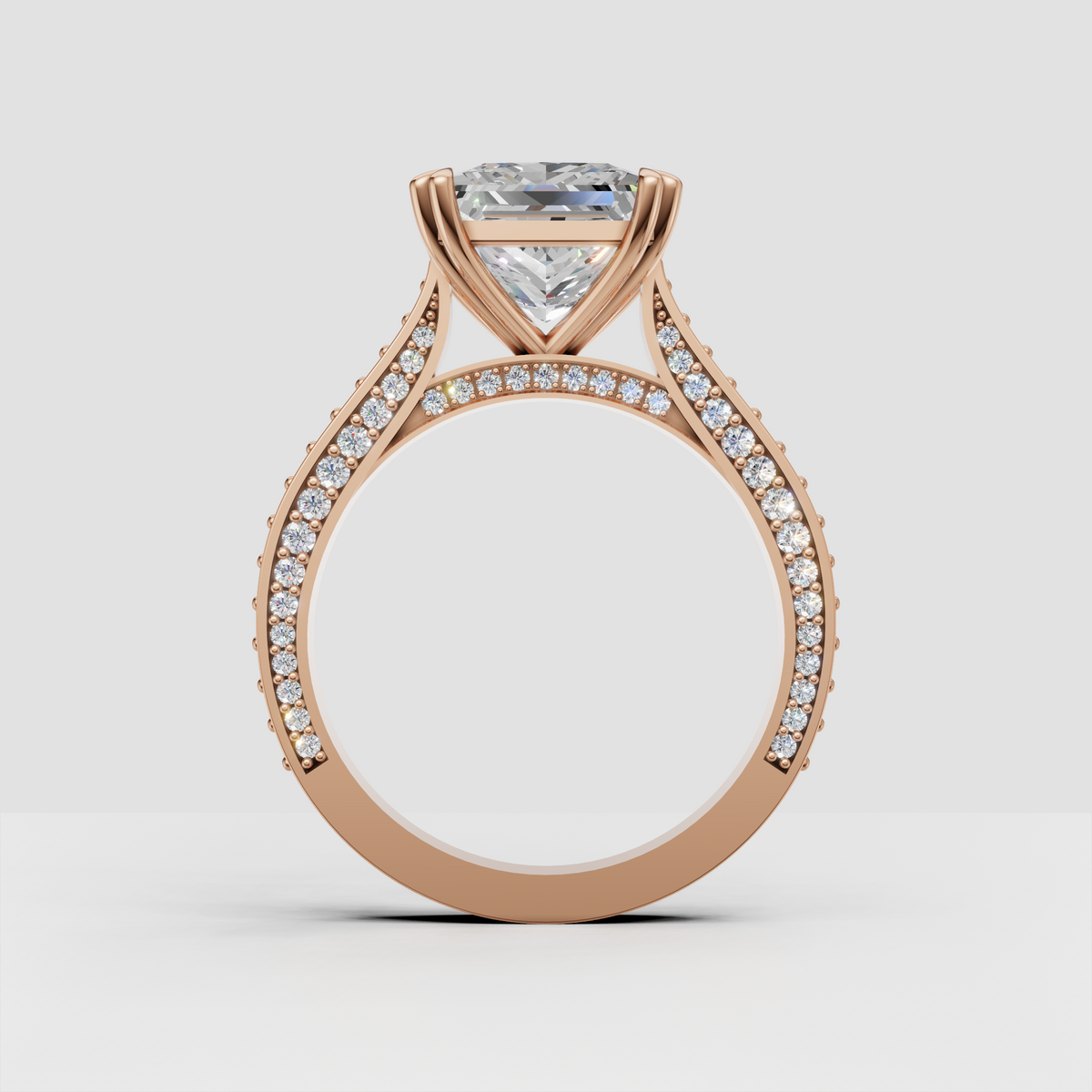 Luxury princess cut diamond engagement ring