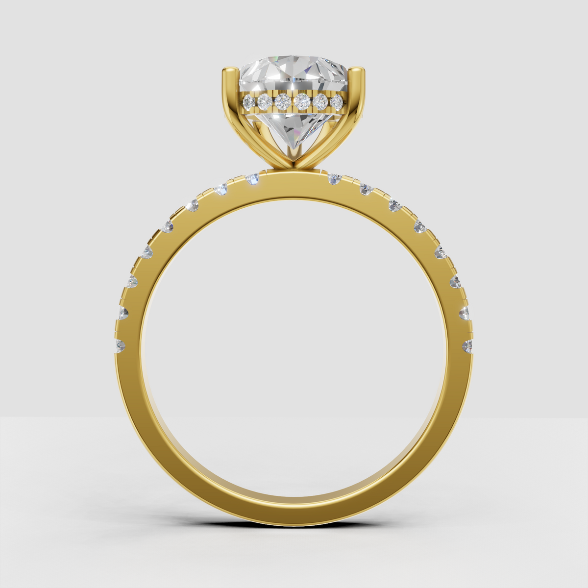 Pear-shaped brilliant Diamond ring featuring a four-prong solitaire setting