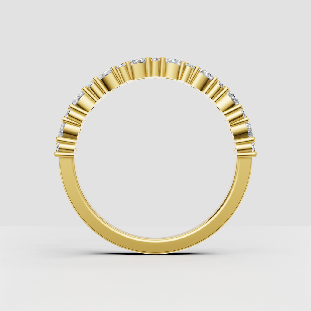 Pear and round brilliant diamond band
