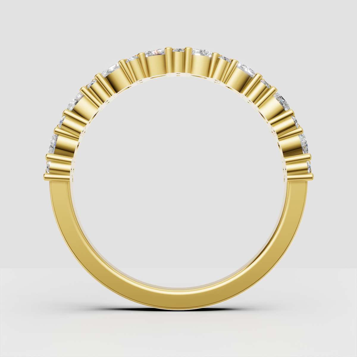 Elegant pear shaped and round diamond band