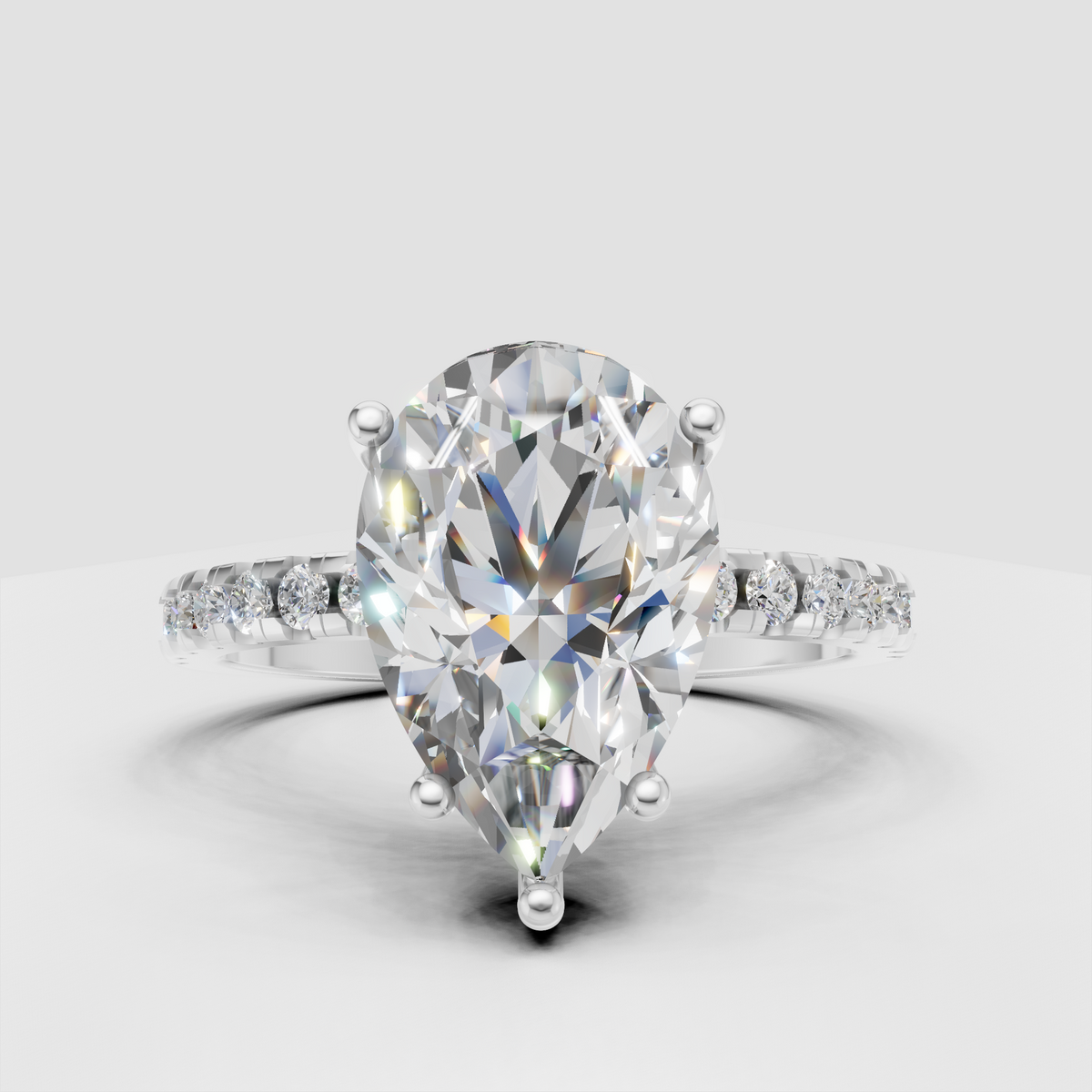 Elegant yellow gold pear diamond ring