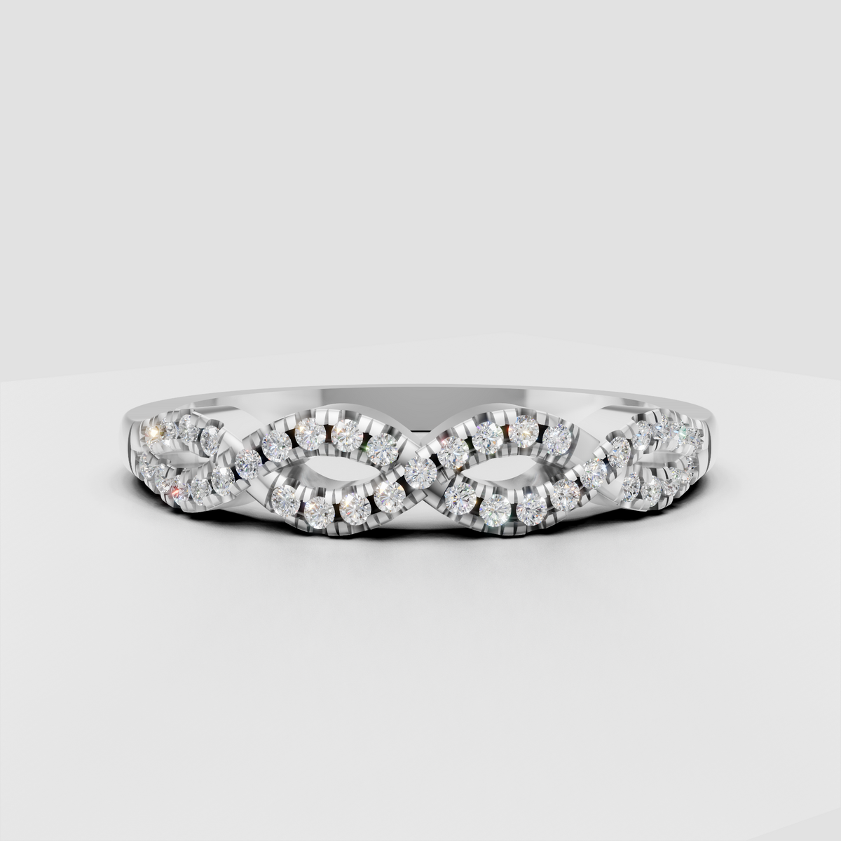 Interlocking diamond band with round cut stones