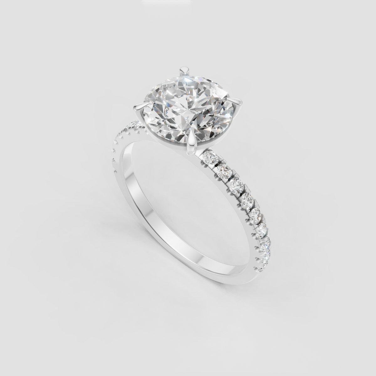 Elegant round diamond bridal ring in yellow gold
