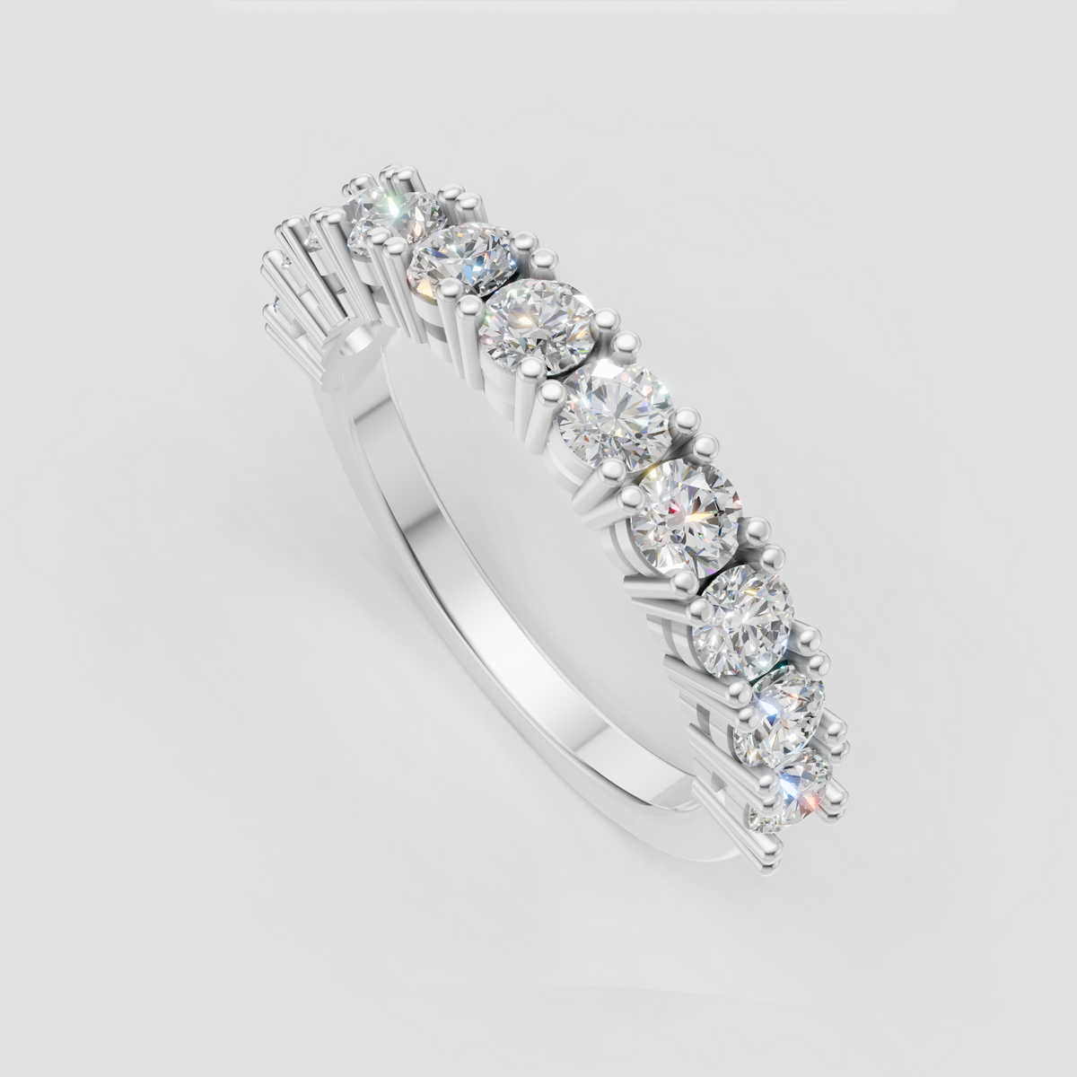 Yellow gold round brilliant diamond ring