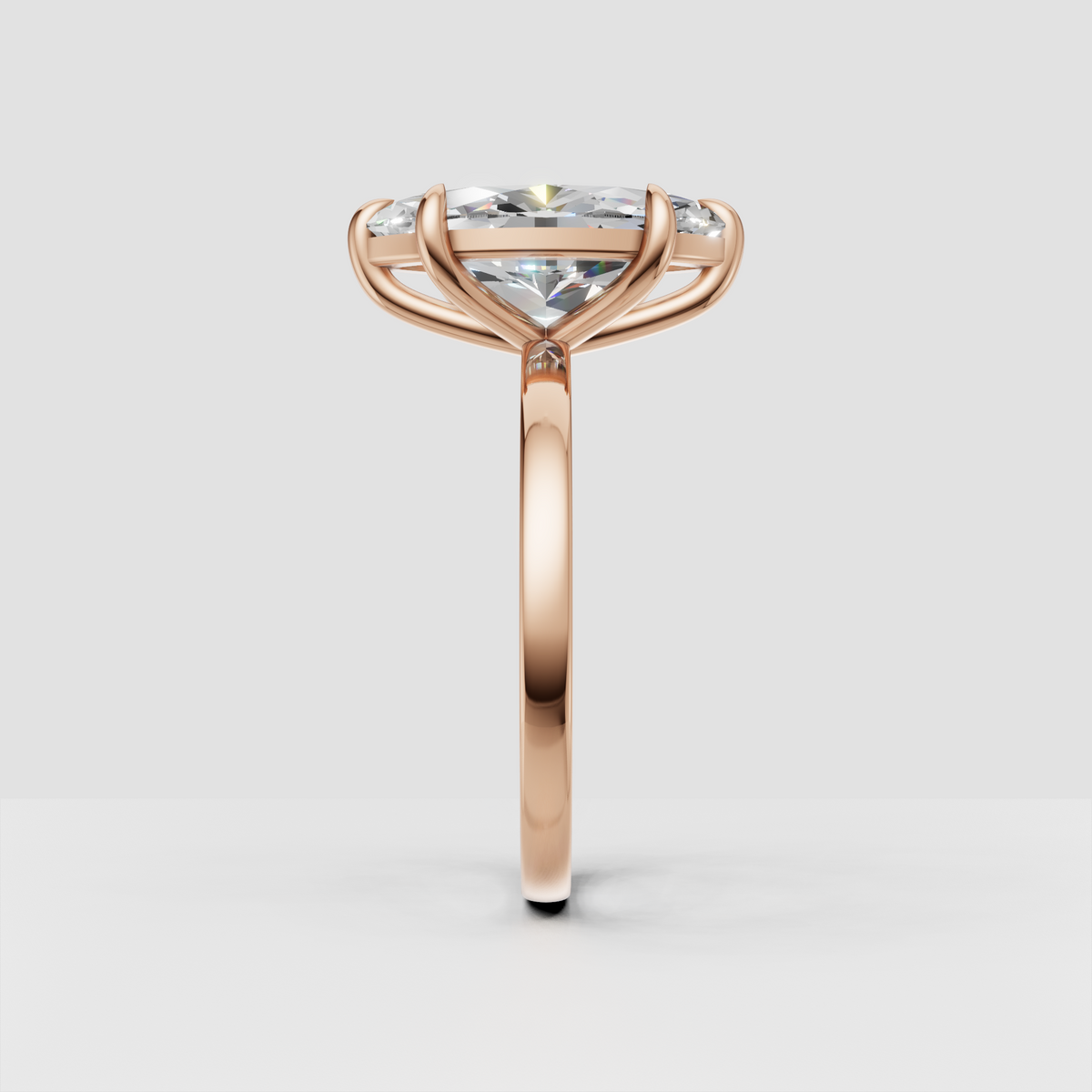 Luxury marquise solitaire engagement ring in yellow gold