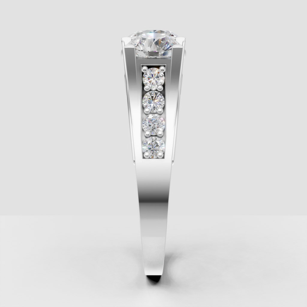 Polished yellow gold three-stone ring with round brilliant Diamond stones