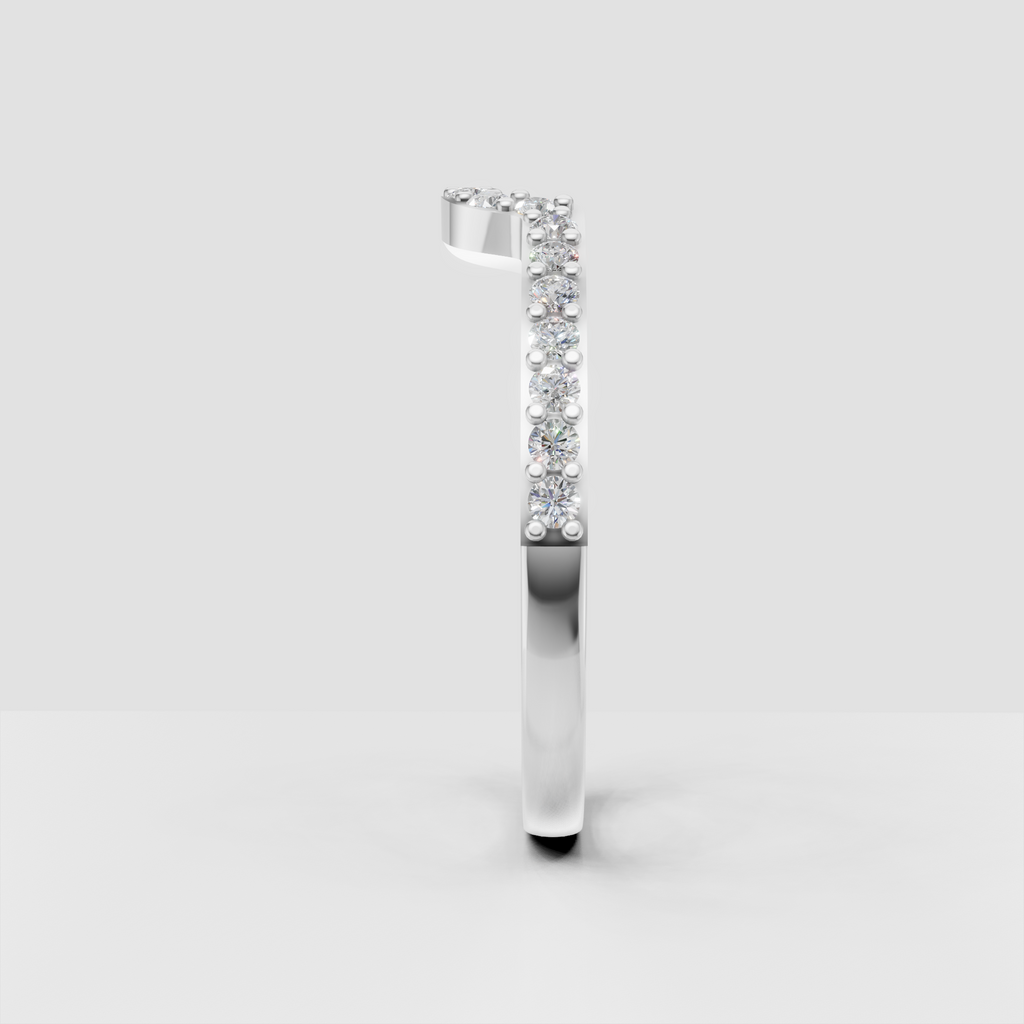 Round brilliant stone ring featuring delicate gold bead prongs