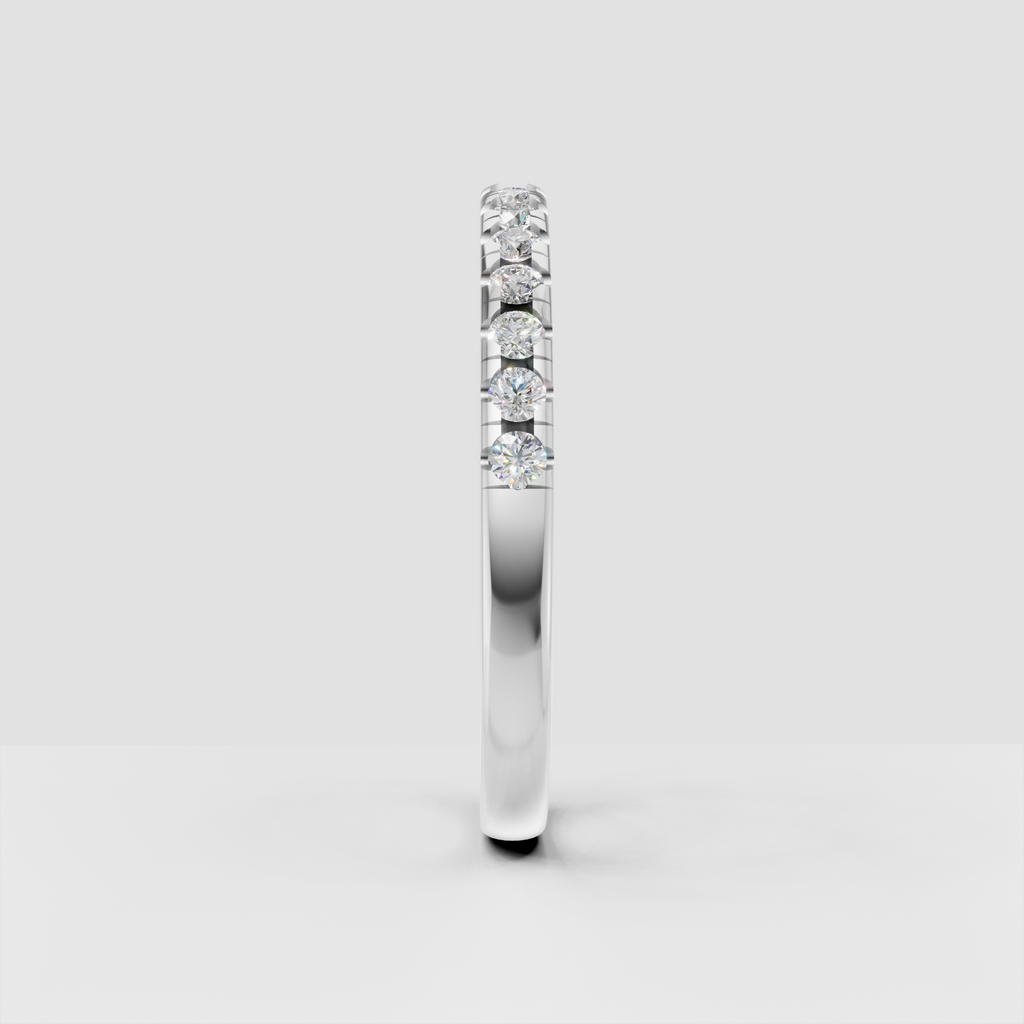 Luxury round diamond band with full eternity design
