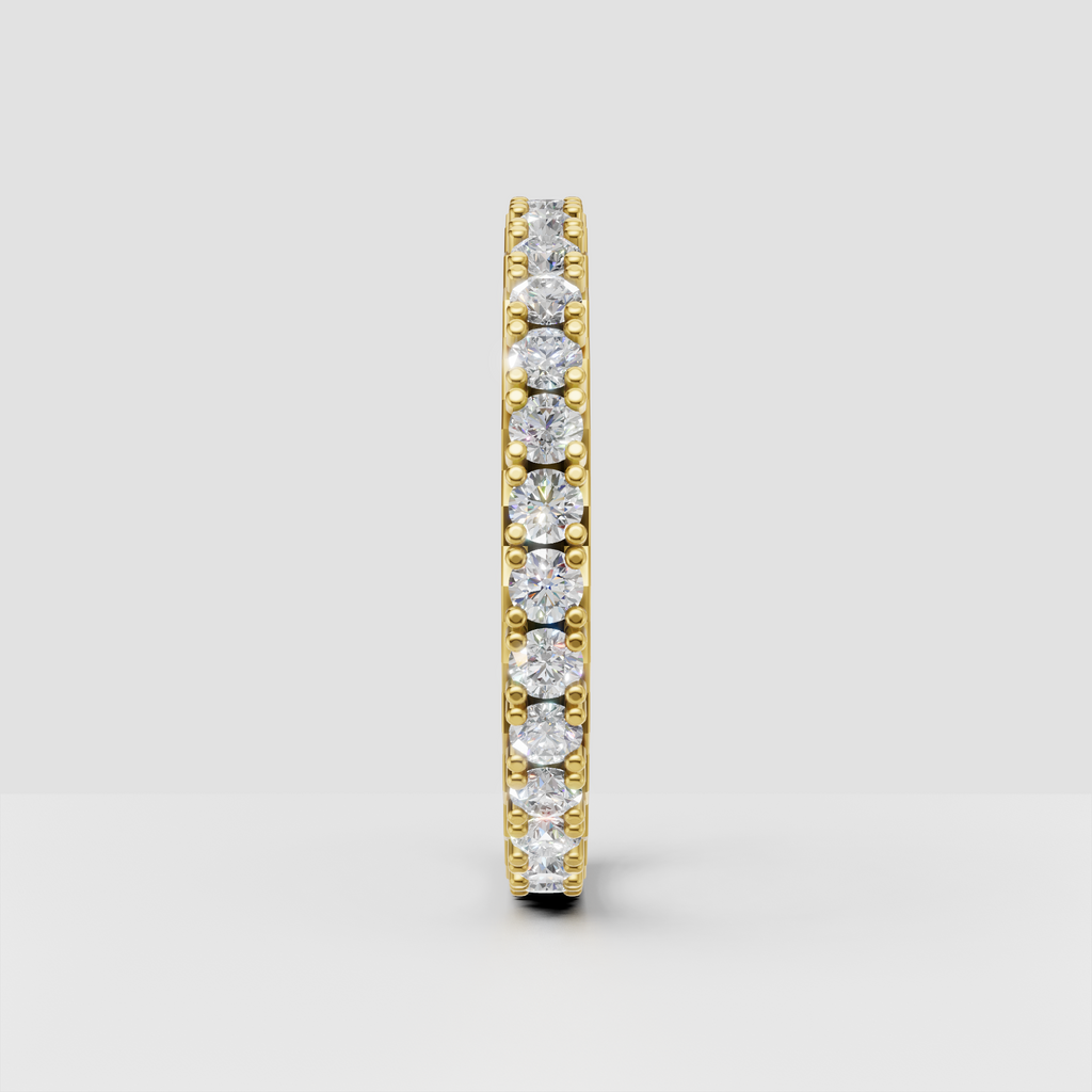 Round diamond eternity ring with detailed style borders