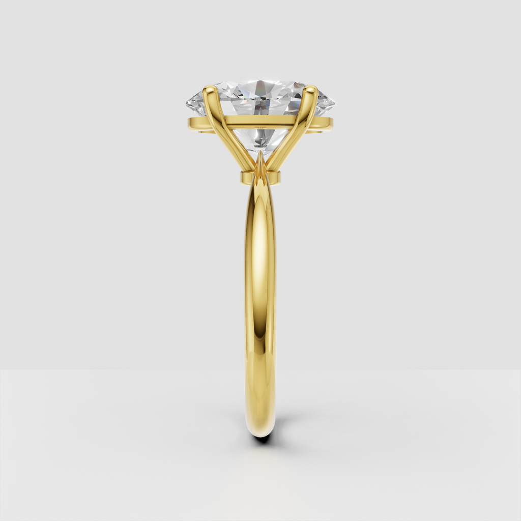 Yellow gold oval Diamond engagement ring with classic four-prong setting