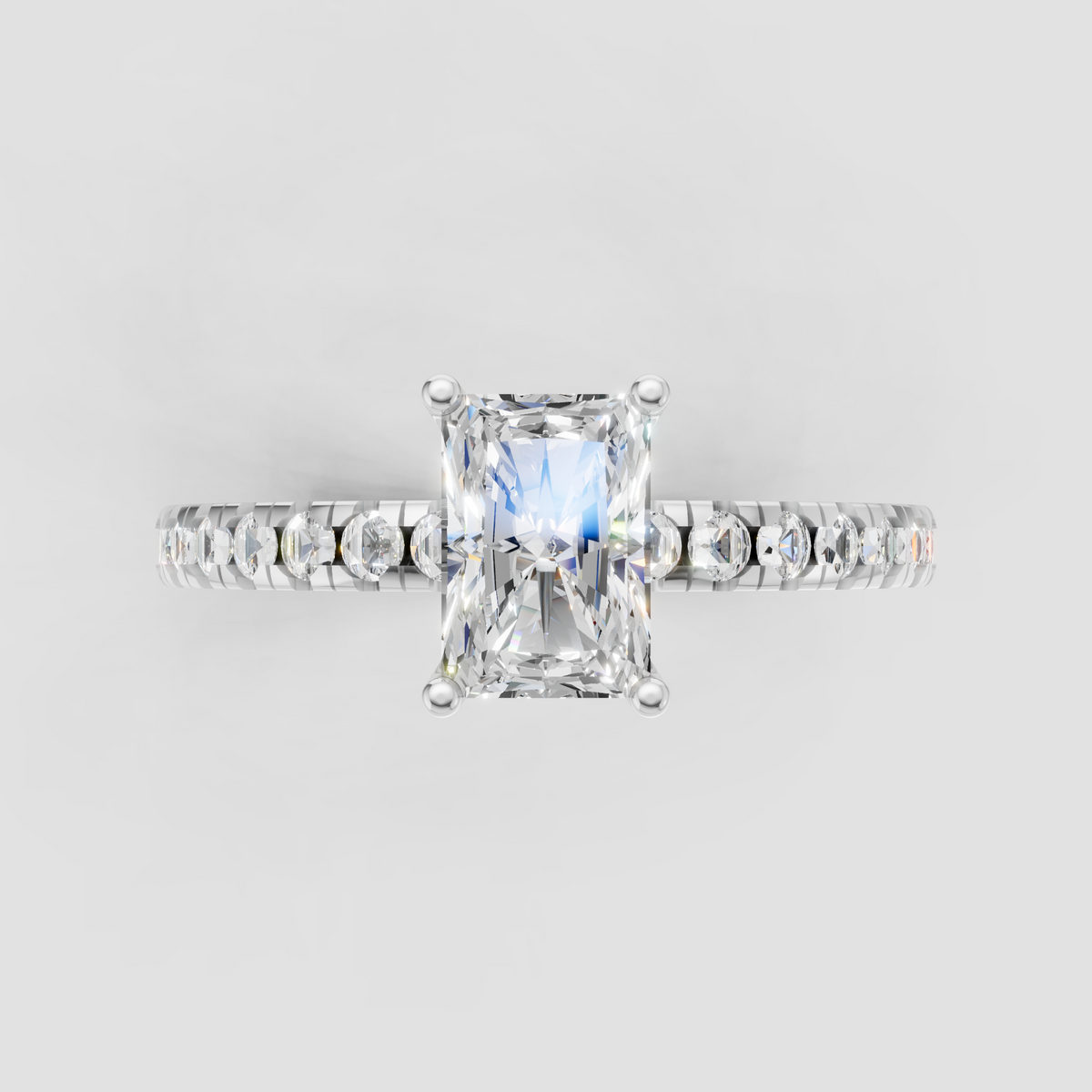 Four-prong radiant Diamond ring in polished yellow gold